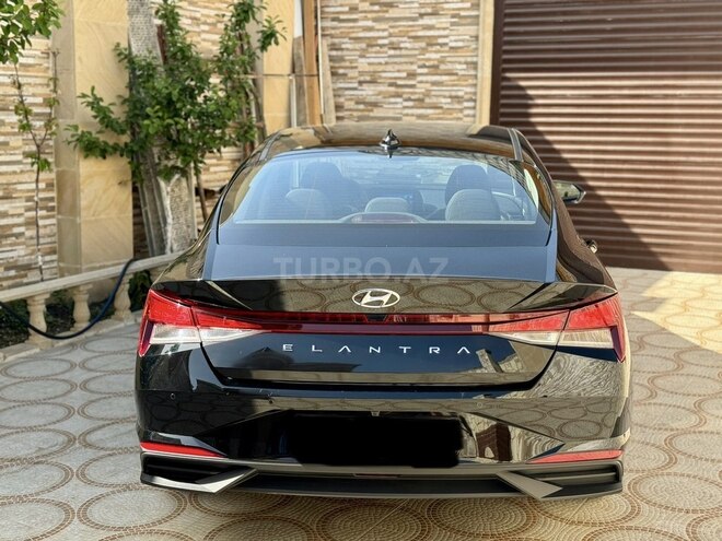 Hyundai Elantra 2022, 25,000 km - 1.6 l - Bakı