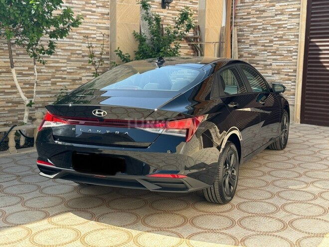 Hyundai Elantra 2022, 25,000 km - 1.6 l - Bakı