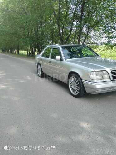 Mercedes E 280 1996, 461,212 km - 2.8 l - Şəmkir