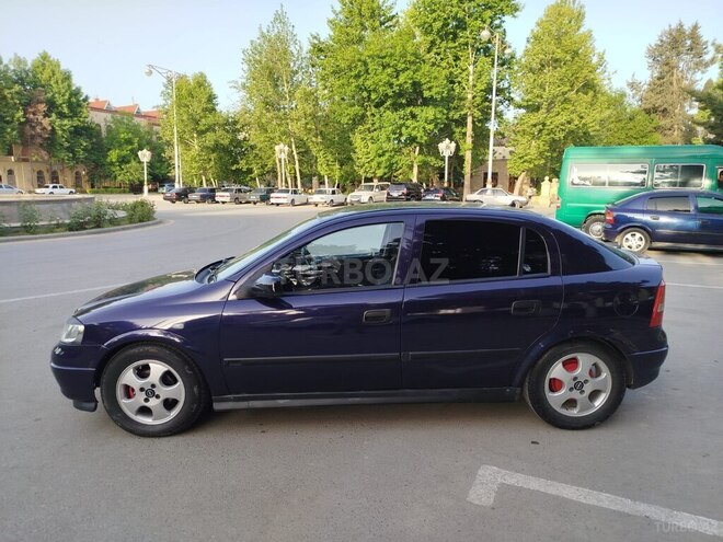 Opel Astra 1999, 350,000 km - 1.6 l - Yevlax
