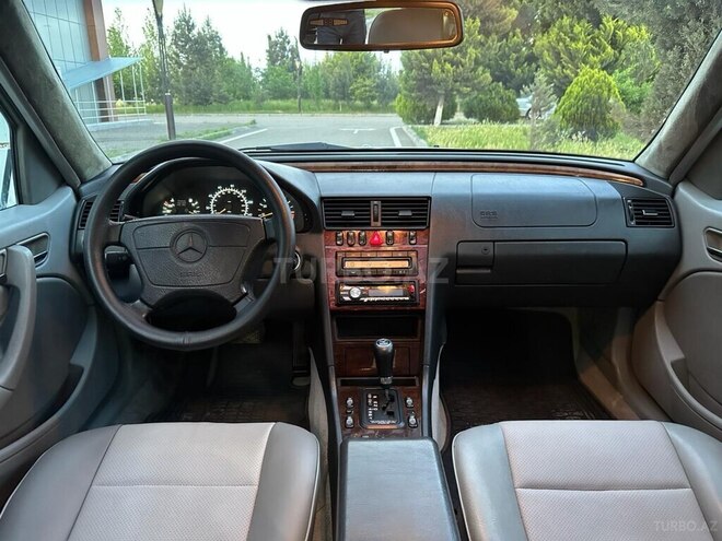 Mercedes C 230 1998, 222,000 km - 2.3 l - Saatlı
