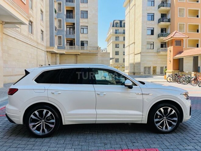 Volkswagen Touareg 2020, 32,000 km - 3.0 l - Bakı