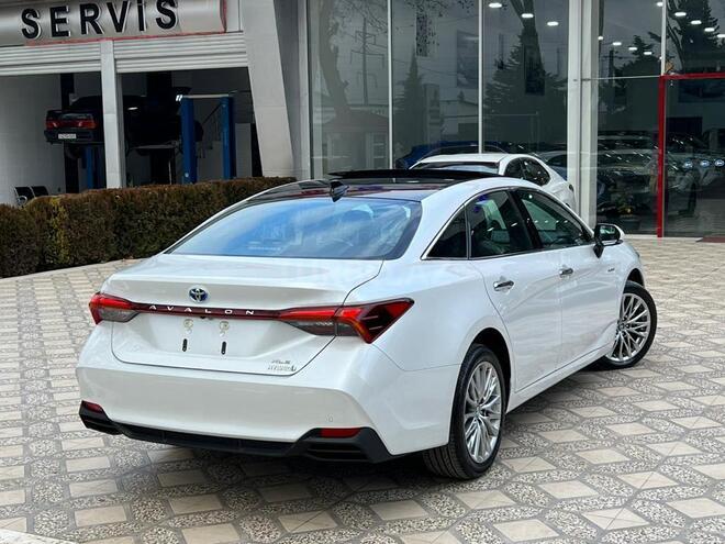 Toyota Avalon