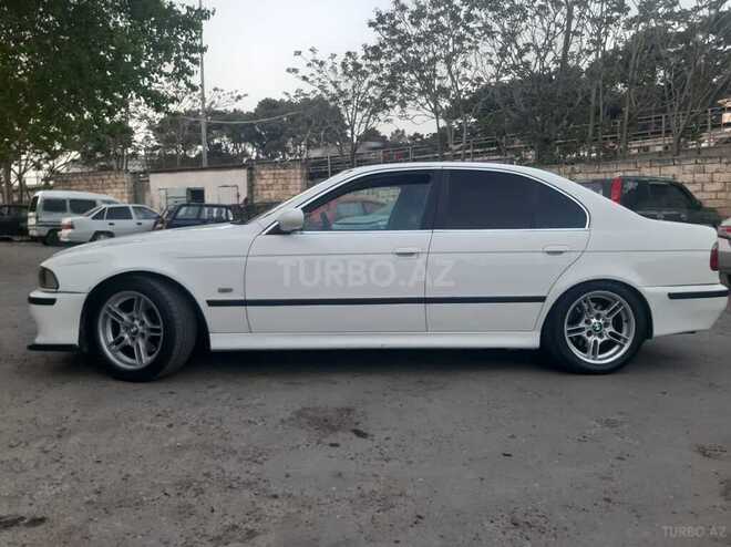 BMW 530 2002, 244,000 km - 3.0 l - Bakı