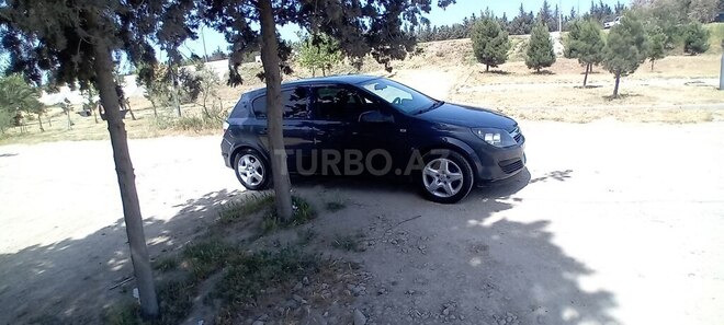 Opel Astra 2006, 22,000 km - 1.4 l - Bakı