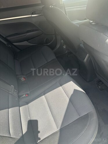 Hyundai Avante 2016, 100,600 km - 1.6 л - Bakı