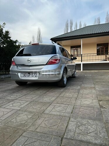 Opel Astra 2006, 287,300 km - 1.4 l - Lənkəran