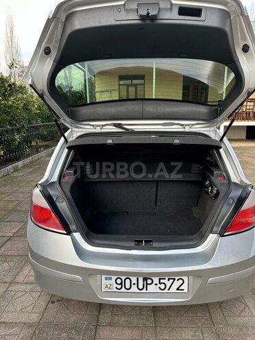Opel Astra 2006, 287,300 km - 1.4 l - Lənkəran