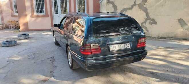 Mercedes E 220 1999, 234,765 km - 2.2 л - Sumqayıt