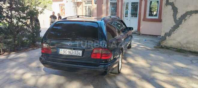 Mercedes E 220 1999, 234,765 km - 2.2 л - Sumqayıt