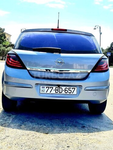 Opel Astra 2009, 277,087 km - 1.4 l - Bakı