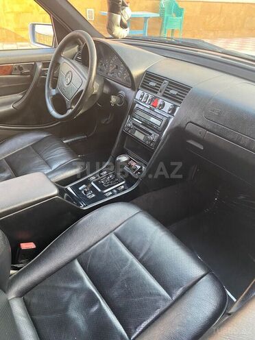 Mercedes C 240 2000, 143,111 km - 2.4 л - Ağdam