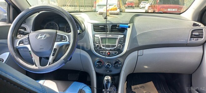 Hyundai Accent 2016, 355,379 km - 1.6 l - Sumqayıt