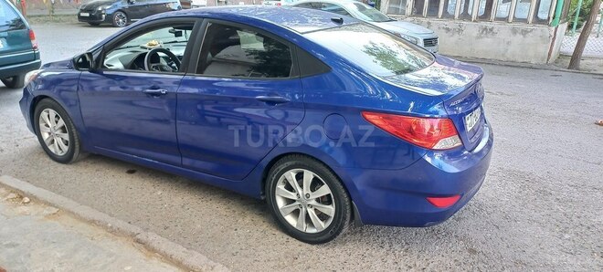 Hyundai Accent 2016, 355,379 km - 1.6 l - Sumqayıt