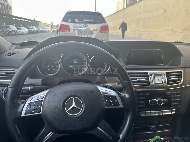 Mercedes E 200 d