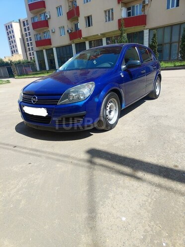 Opel Astra 2004, 250,000 km - 1.4 l - Gəncə