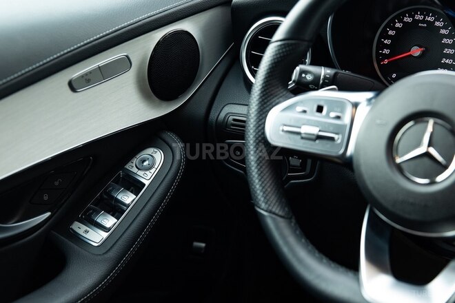 Mercedes GLC 200 4MATIC+ Coupe 2022, 33,000 km - 2.0 л - Bakı