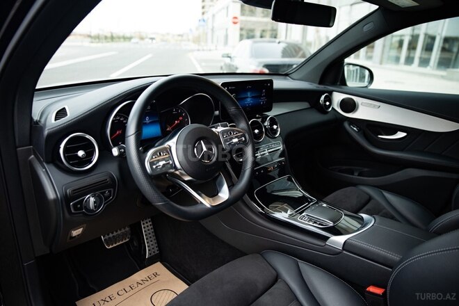 Mercedes GLC 200 4MATIC+ Coupe 2022, 33,000 km - 2.0 л - Bakı