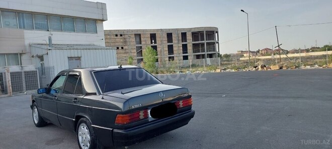 Mercedes 190 1992, 324,546 km - 2.0 l - Bakı