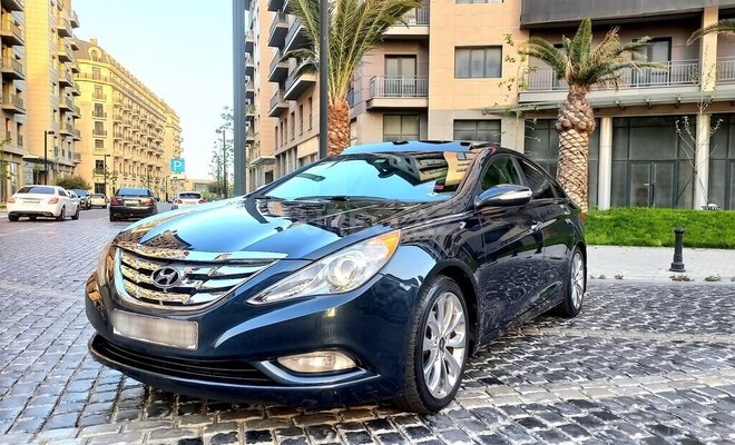 Hyundai Sonata 2013, 115,000 km - 2.0 л - Bakı
