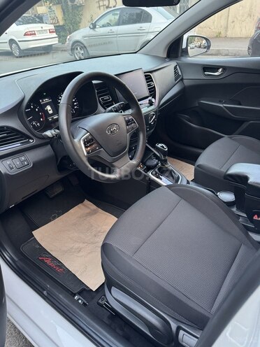 Hyundai Accent 2021, 46,000 km - 1.6 л - Bakı