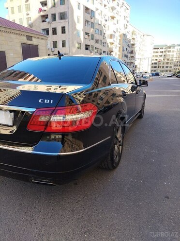 Mercedes E 220 2012, 304,000 km - 2.2 l - Bakı