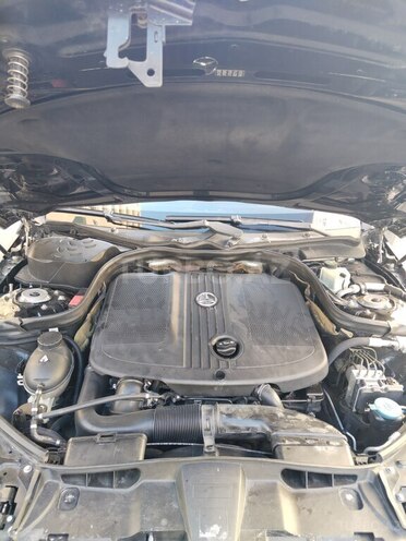 Mercedes E 220 2012, 304,000 km - 2.2 l - Bakı