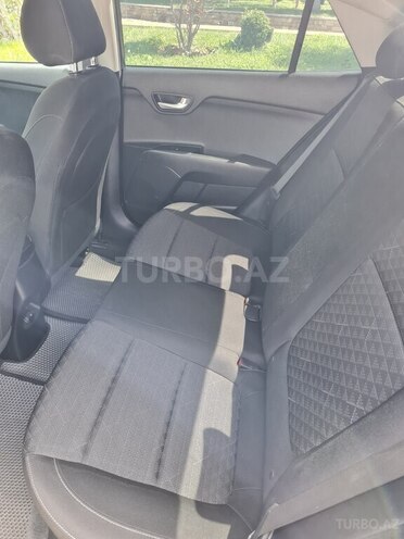 Kia Rio 2019, 86,000 km - 1.6 л - Bakı