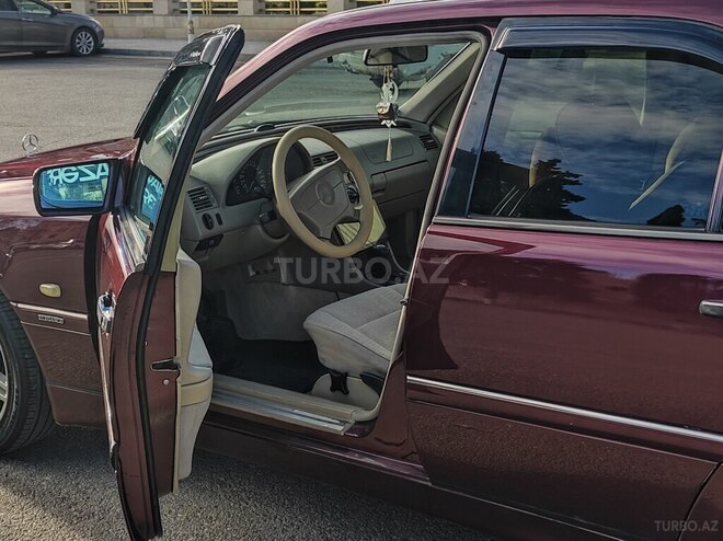 Mercedes C 240 1997, 351,000 km - 2.4 l - Hacıqabul