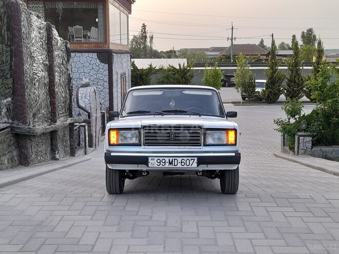 LADA (VAZ) 2107 2009, 410,000 km - 1.6 l - Saatlı