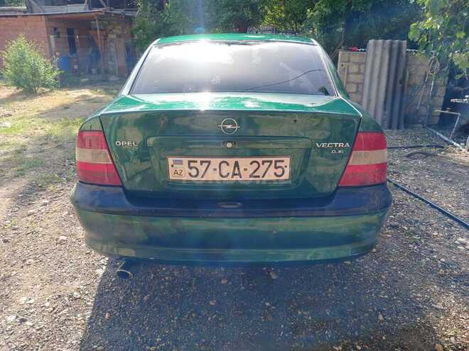 Opel Vectra 1996, 450,000 km - 2.0 l - Yevlax
