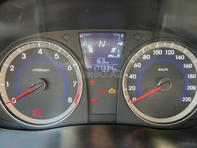 Hyundai Accent 2012, 177,300 km - 1.4 l - Bakı