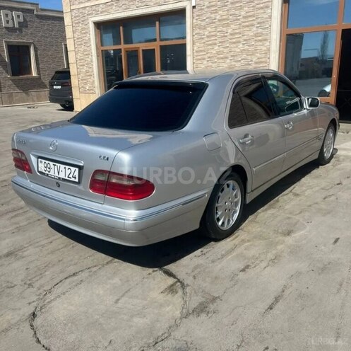 Mercedes E 220 d 2000, 372,200 km - 2.2 л - Zərdab
