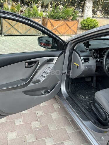 Hyundai Elantra 2013, 148,914 km - 1.8 l - Şirvan
