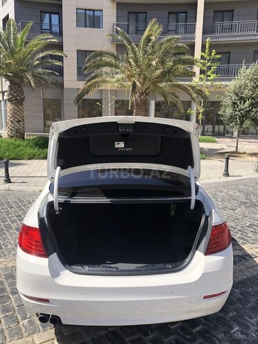 BMW 528 2015, 180,000 km - 2.0 l - Bakı