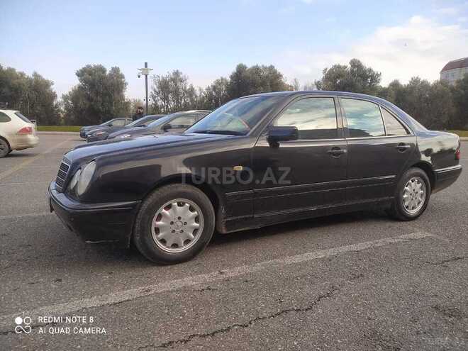 Mercedes E 200 1998, 450,000 km - 2.0 l - Bakı