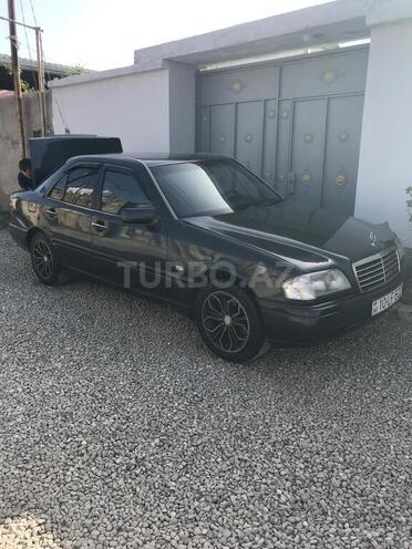 Mercedes C 180 1995, 428,000 km - 1.8 l - Bakı