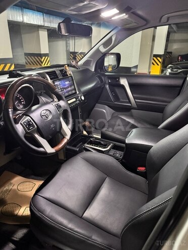 Toyota Prado 2012, 175,000 km - 2.7 l - Bakı