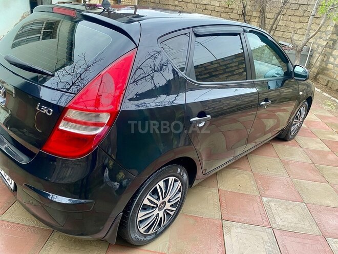 Hyundai i30 2009, 254,000 km - 1.4 l - Sumqayıt