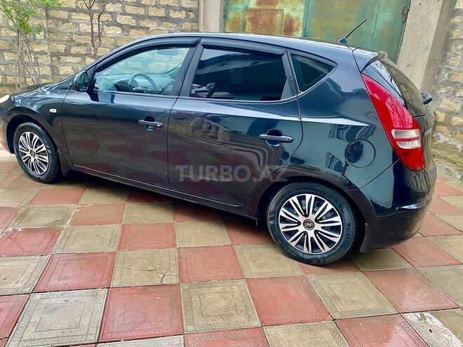 Hyundai i30 2009, 254,000 km - 1.4 l - Sumqayıt