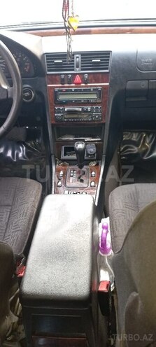 Mercedes C 200 1997, 291,360 km - 2.0 l - Bakı