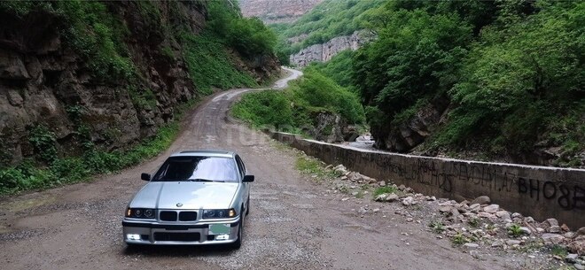 BMW 320 1997, 466,400 km - 2.0 l - Bakı