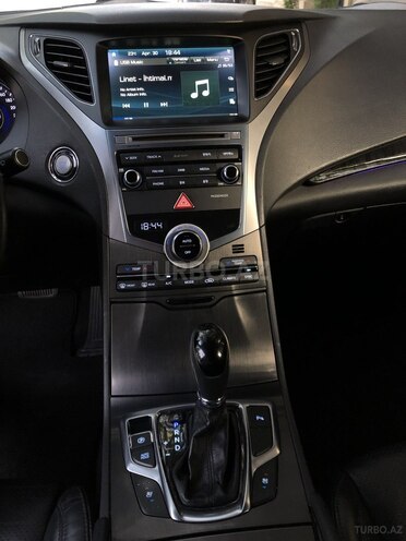 Hyundai Grandeur 2015, 237,000 km - 2.2 l - Bakı