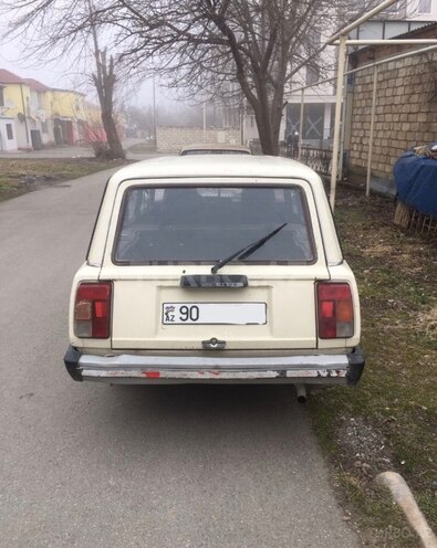 LADA (VAZ) 2104 2000, 90,000 km - 1.5 l - Qusar