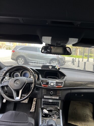 Mercedes E 220 2015, 183,581 km - 2.2 l - Bakı