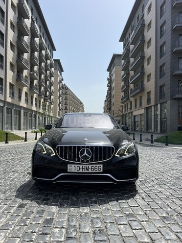 Mercedes E 220 2015, 183,581 km - 2.2 l - Bakı