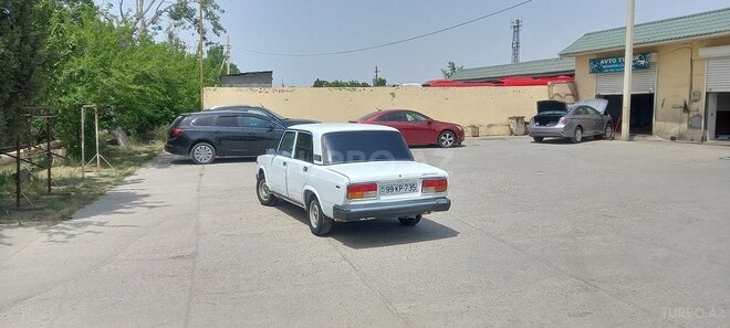 LADA (VAZ) 2107 2004, 85,000 km - 1.6 l - Hacıqabul