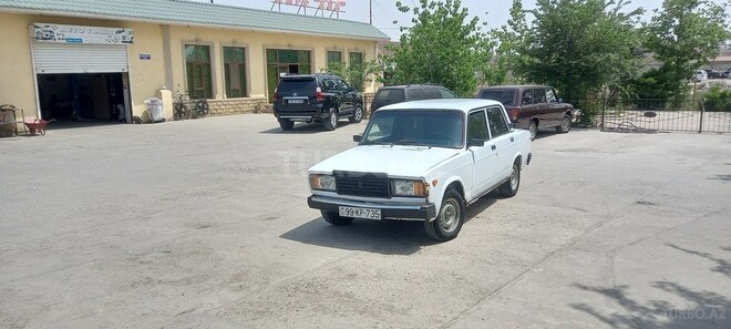 LADA (VAZ) 2107 2004, 85,000 km - 1.6 l - Hacıqabul