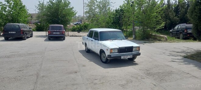 LADA (VAZ) 2107 2004, 85,000 km - 1.6 l - Hacıqabul