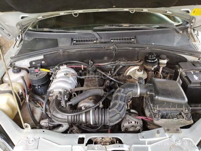 Chevrolet Niva 2006, 214,000 km - 1.7 л - Lerik